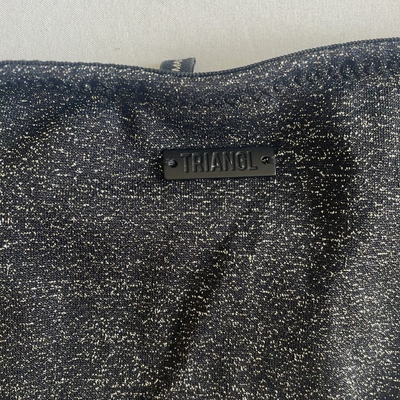 Triangl Este Bikini in Mana Sparkle - Picture 8 of 8